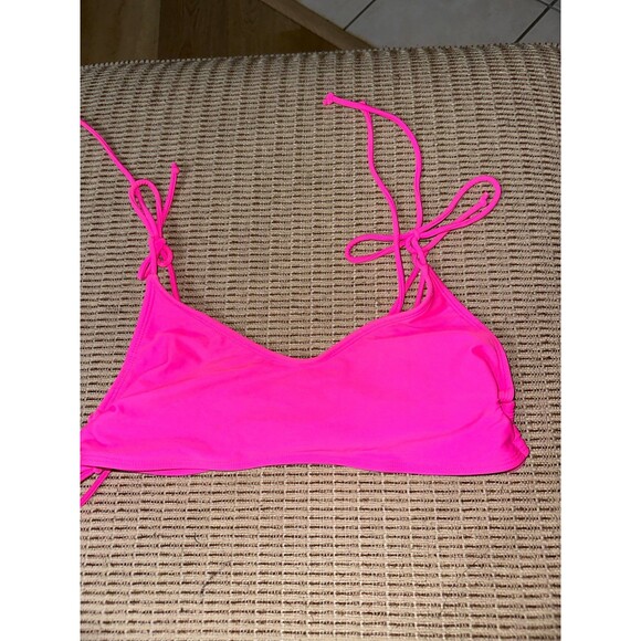 Neon pink swim top - Picture 1 of 3